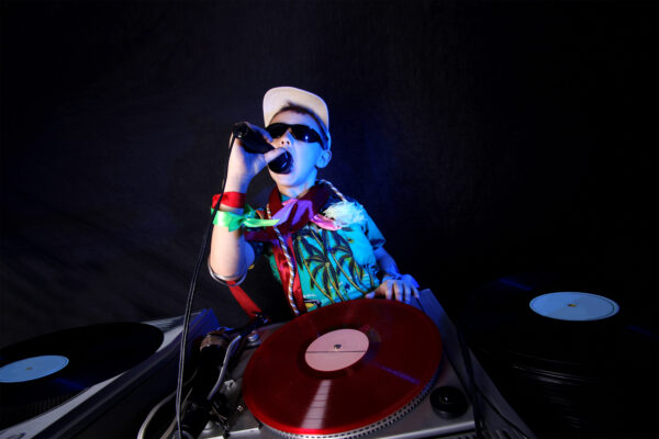 DJ + Karaoke profesional - 2h - Imagen 3